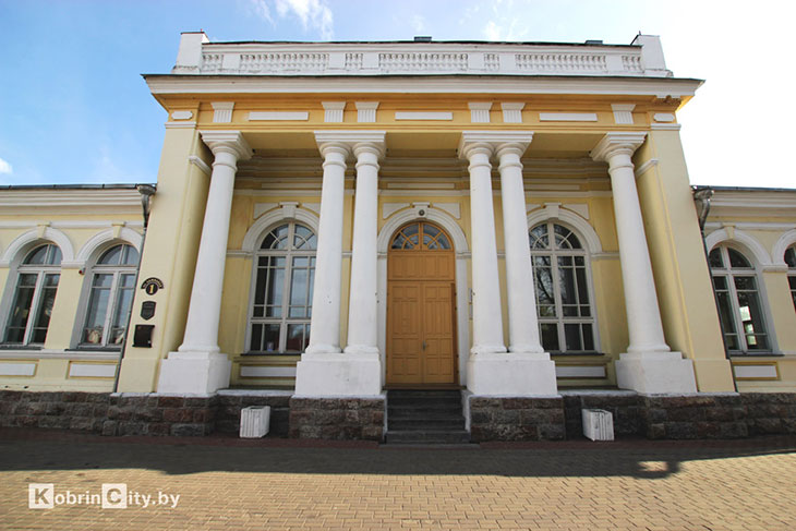 Кобринский ЗАГС подвел итоги 2024 года — редкие имена малышей, во сколько лет женились, становились родителями и разводились