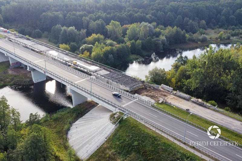 Реконструкцию моста через Мухавец на М1 планируют завершить осенью 2023 года, в Кобрине ремонт моста намечен на 2024-2025 год