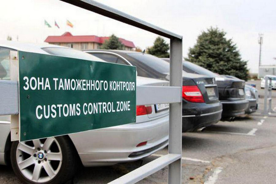 Кому с 22 июля разрешено ввозить в Беларусь и другие страны ЕАЭС авто без пошлин