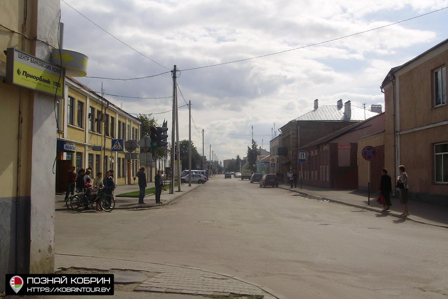 Кобрин до Дожинок-2009 — как выглядели улицы города 15 лет назад