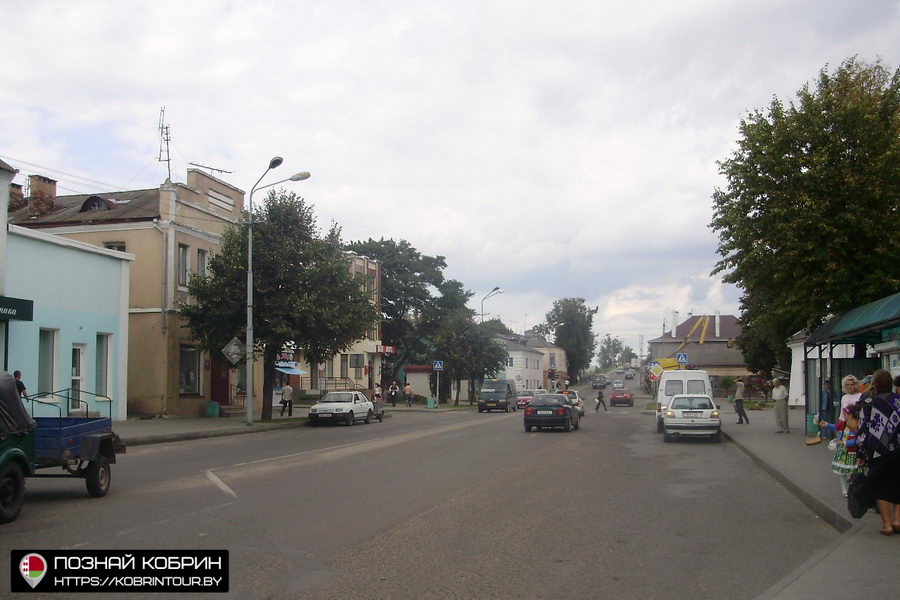 Кобрин до Дожинок-2009 — как выглядели улицы города 15 лет назад