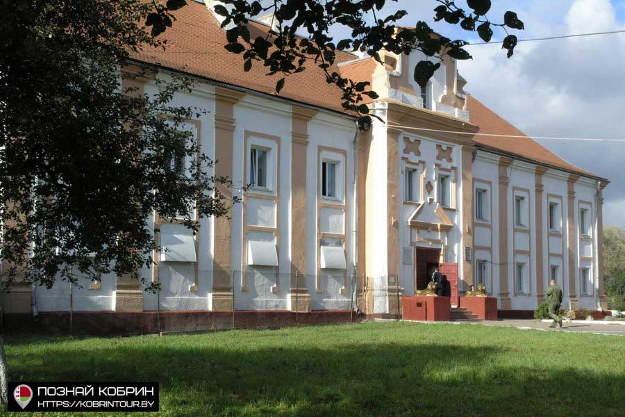 Кобрин до Дожинок-2009 — как выглядели улицы города 15 лет назад