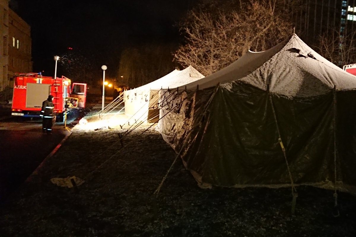 Минздрав рассказал, зачем палатки у Минской инфекционной больницы