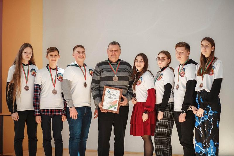 Юные знатоки из Кобрина заняли III место в Чемпионате Республики Беларусь по интеллектуальным играм
