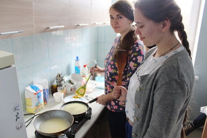 Как молодёжные братства Кобрина провели Масленицу в День Прощёного воскресенья