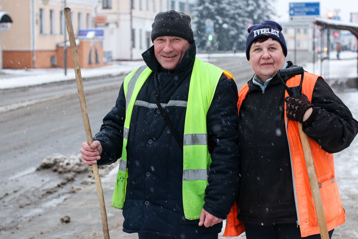 Первый настоящий снег в Кобрине: 10 фото города, в который пришла зима