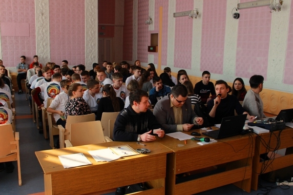 Кобринчане стали победителями 3-го этапа ХХVI Республиканского чемпионата «Что? Где? Когда?»