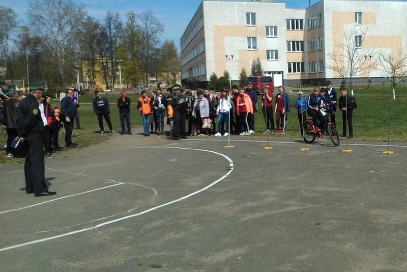 28 отрядов ЮИД школ Кобринского района соперничали в 41-м слёте-конкурсе. Кто же лучший?