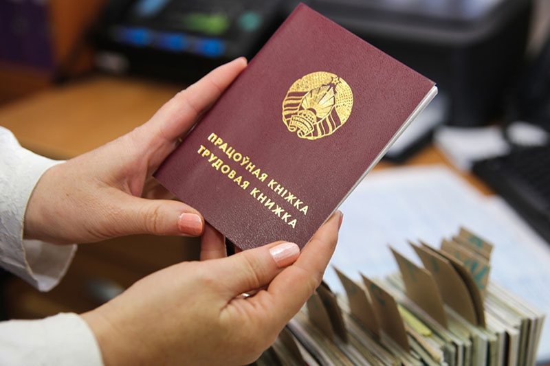 Обучение в вузе и отработка по распределению: что засчитают в пенсионный стаж