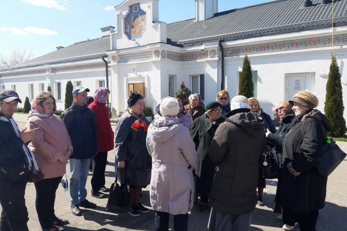 Подопечным Кобринского ТЦСОН организовали экскурсию по Спасскому монастырю г.Кобрина