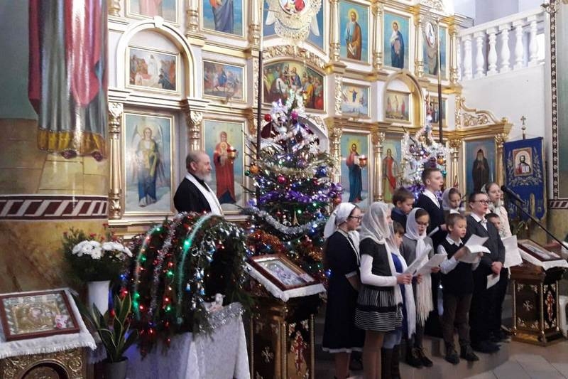 Праздничный концерт с участием маленьких прихожан состоялся в храме Рождества Христова в Кобрине