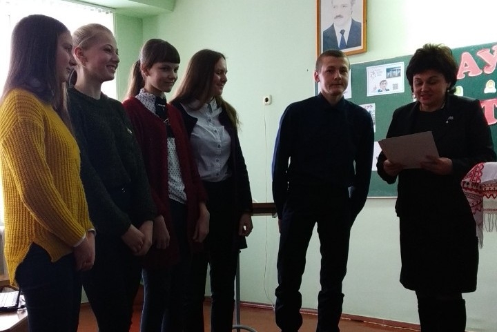 Наука - это мы! — заявили ученики Кобринского района на конференции «Первые шаги в науку»