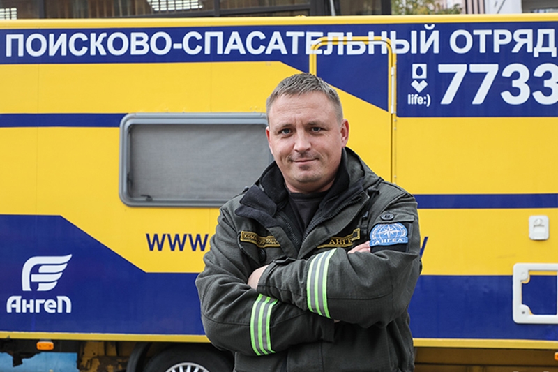 «Волонтеры жертвуют временем, терпением своих семей, чтобы спасти других, чужих детей»: командир ПСО «Ангел» Сергей Ковган — о призвании