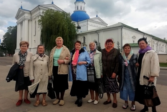 Подопечные Кобринского центра соцзащиты посетили святые места православной Беларуси