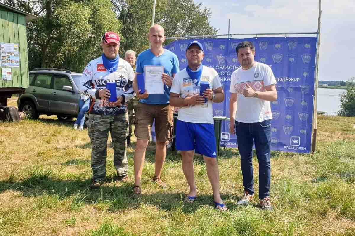 На областном слете рыболовов-любителей кобринчане заняли первое место