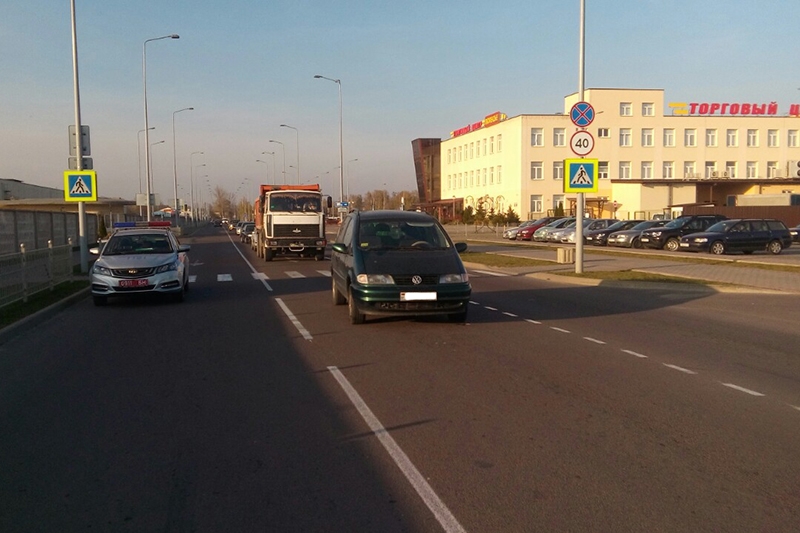 ДТП на «зебре»: 1 ноября брестчанин попал под колеса на ул. Николаева в Кобрине