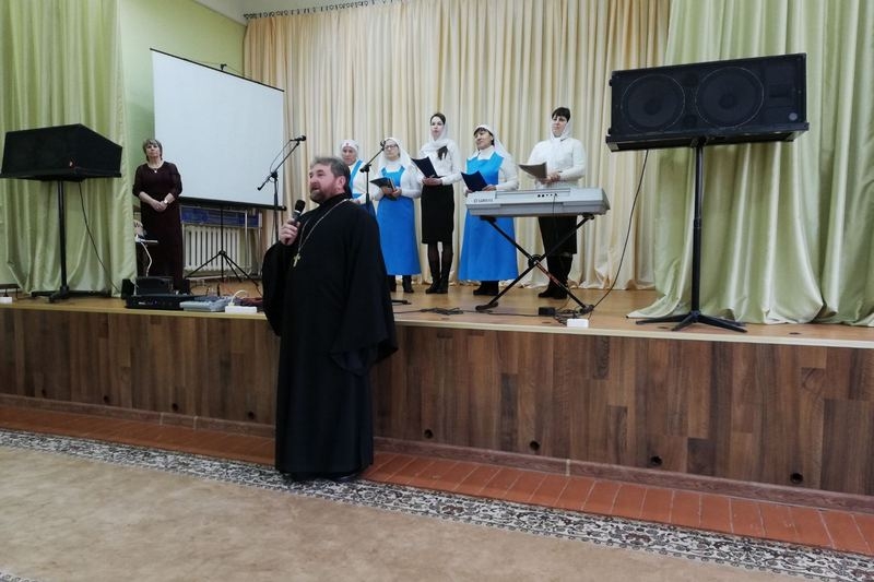 Настоятель Георгиевского храма встречался с насельниками Кобринского психоневрологического дома-интерната