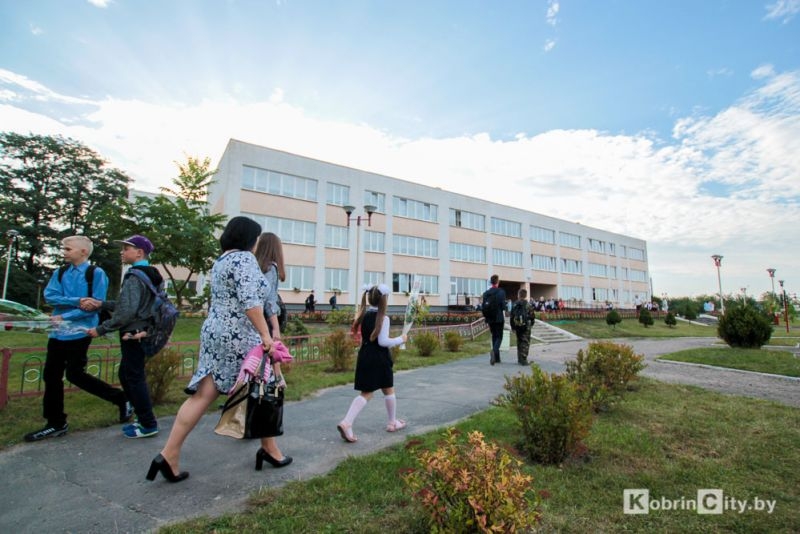 Минобразования определило график школьных каникул в новом учебном году
