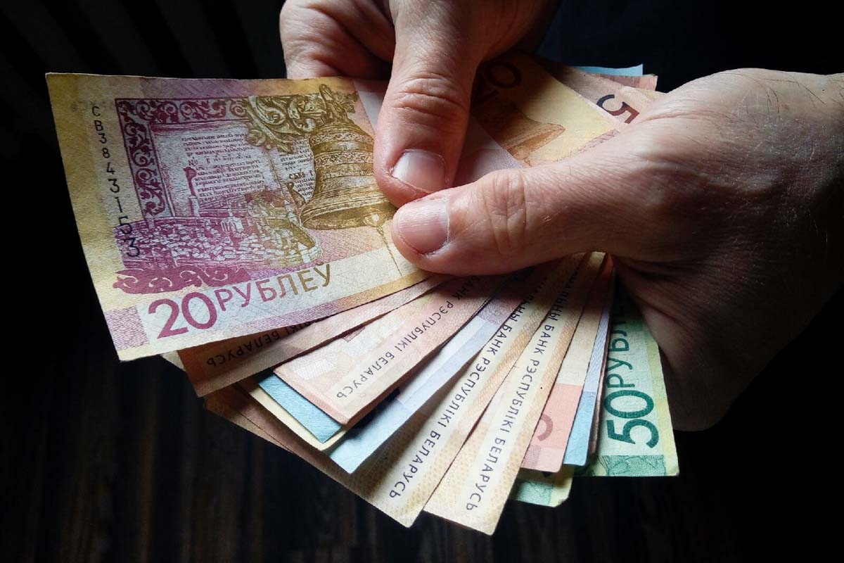Изменения в ноябре: повышение бюджета прожиточного минимума, пенсий и детских пособий