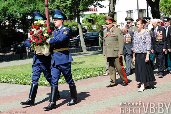 Брест празднует годовщину освобождения от немецко-фашистских захватчиков