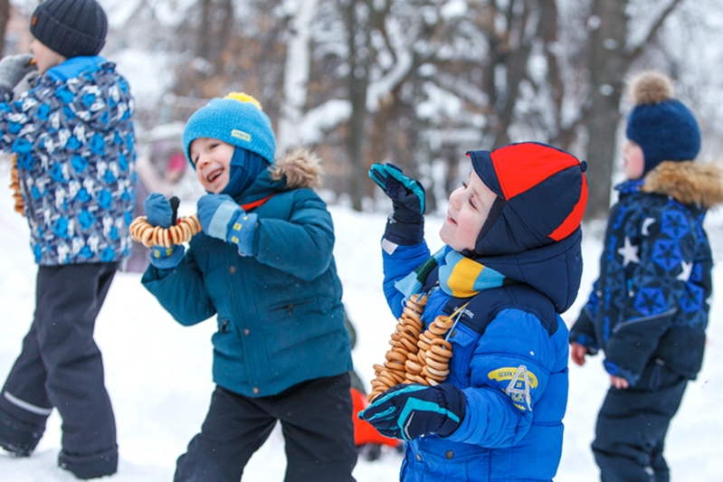 Школьные каникулы в Беларуси: сколько дети будут отдыхать на Новый год?