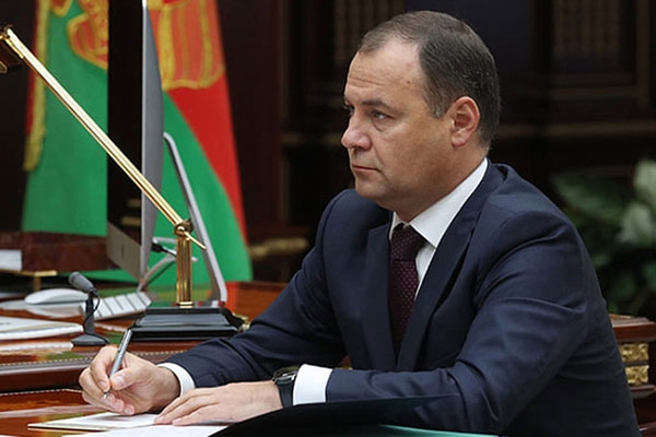 Лукашенко назначил новым премьер-министром главу Госкомвоенпрома Романа Головченко