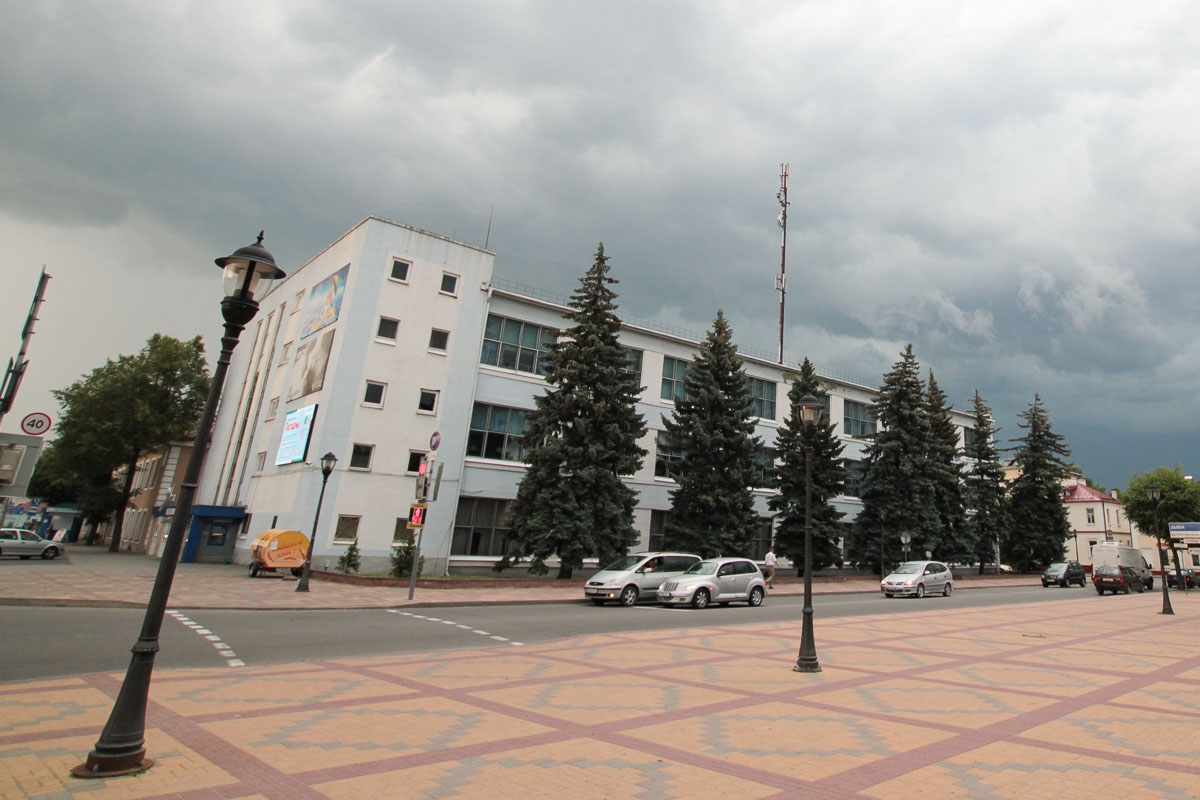 В кобринском филиале ОАО «Моготекс» изготавливают защитные марлевые повязки