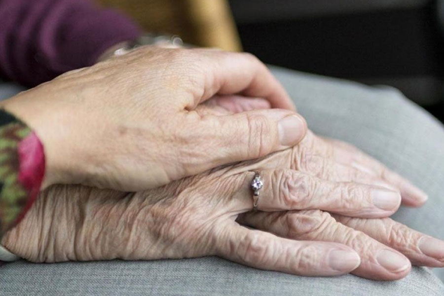 В Кобрине скончались заразившиеся COVID-19 супруги, которые прожили в браке 56 лет