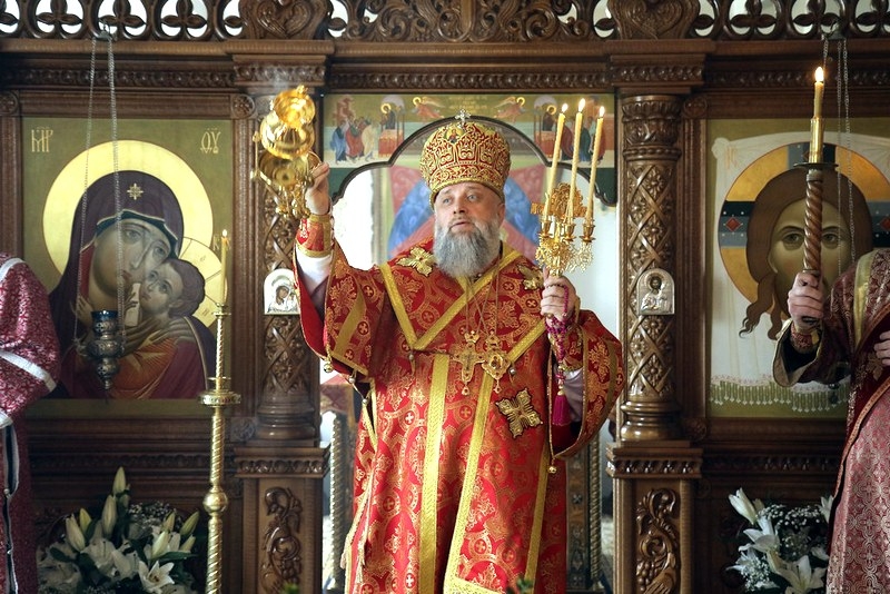 Пасхальный визит архиерея в Спасский монастырь в Кобрине