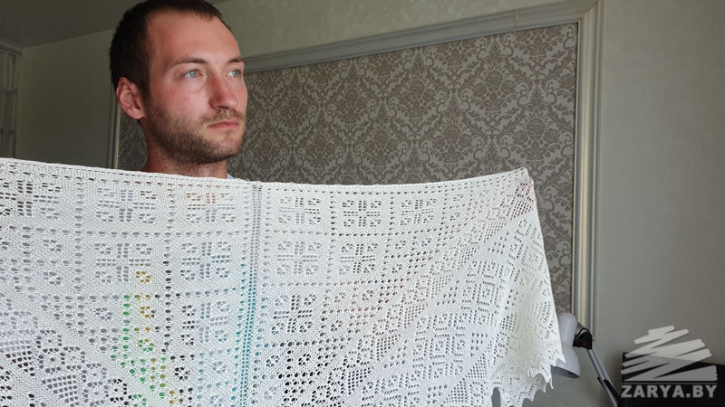 Составитель поездов в Брестском депо грубому железу предпочитает нежную пряжу