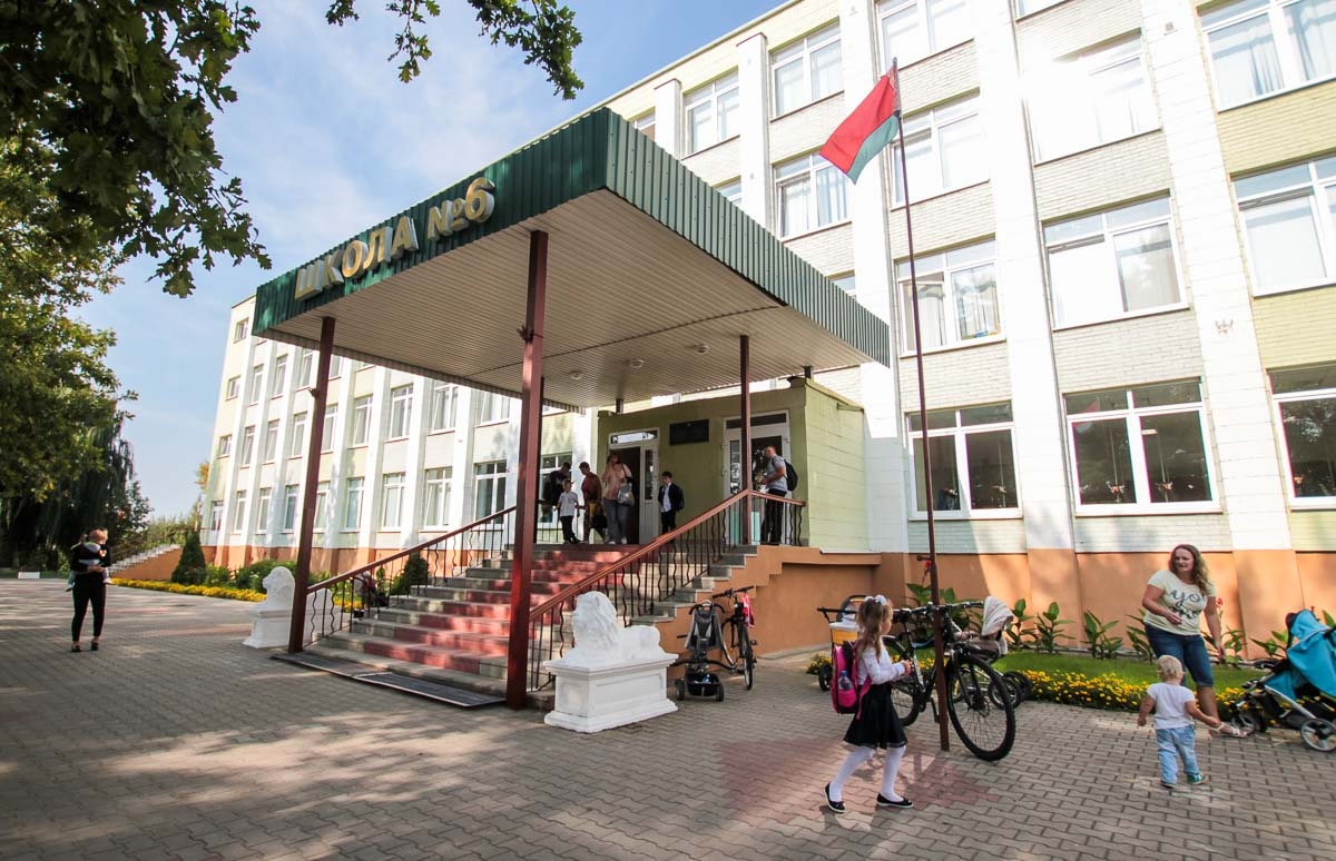 Весенние школьные каникулы в Беларуси продлили еще на неделю