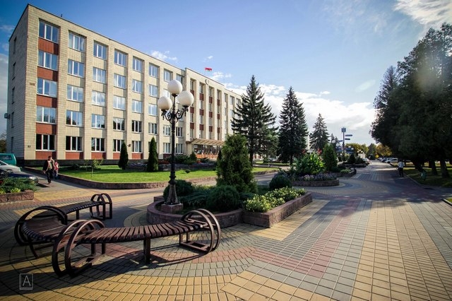 Кобринский отдел по образованию сменил адрес