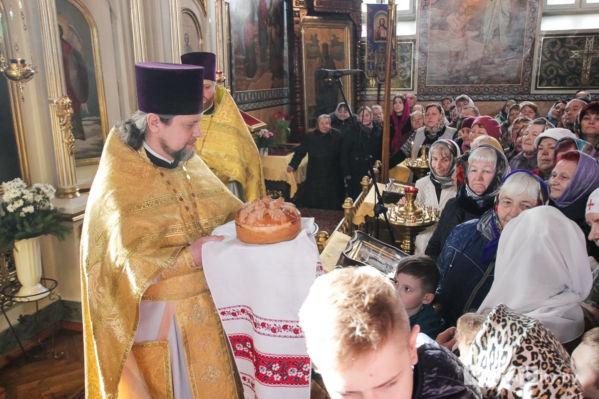 Прихожанам Кобринского кафедрального собора представили нового настоятеля храма и благочинного Кобринского округа