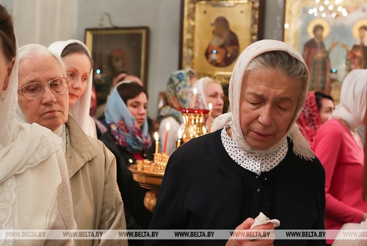 БПЦ призывает ослабленных и заболевших людей смотреть трансляцию богослужений дома