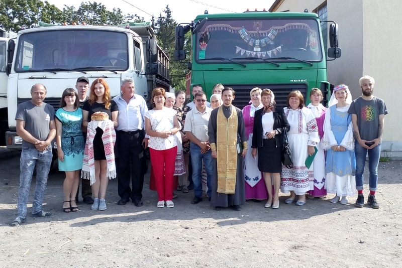 В Кобринском районе уважают древние традиции: праздник «Зажинки» прошел в агрогородке Остромичи
