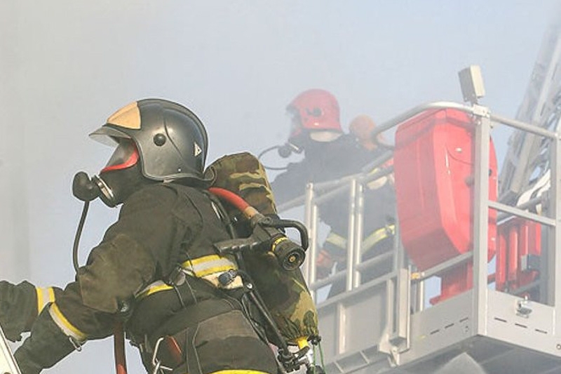 90 человек эвакуированы на пожаре в общежитии Брестского университета