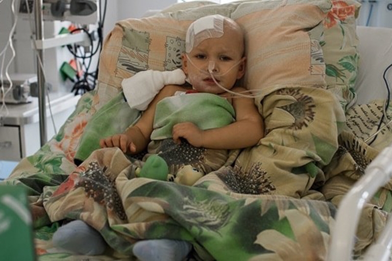 «Первая печень оказалась плохой». Врачи рассказали, как делали трансплантацию отравившимся в Кобрине женщине и ребенку