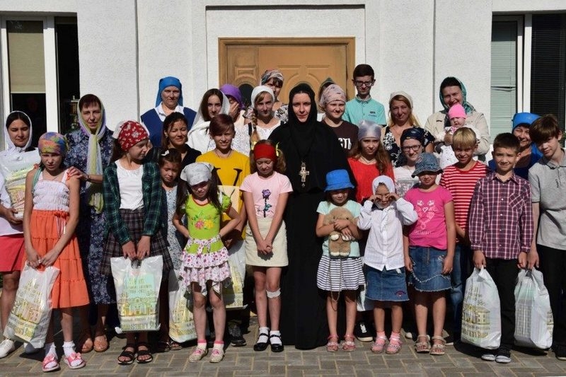 Спасский женский монастырь г. Кобрина объявляет о старте ежегодной акции «Приложи сердце твое к учению»!
