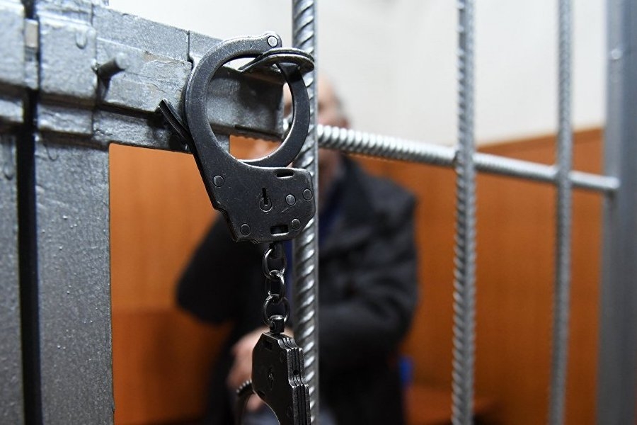 58-летний житель Кобрина повредил 18 авто в Минске: кидал кирпичи, самокат, ломал зеркала. Что решил суд
