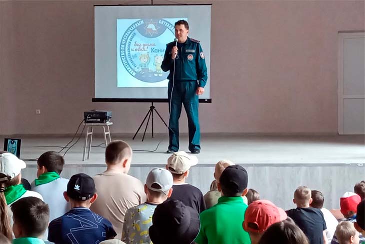 В лагере «Волна» под Кобрином ребята в форме игры выявляли «опасность» и «пробовали» себя в роли спасателя