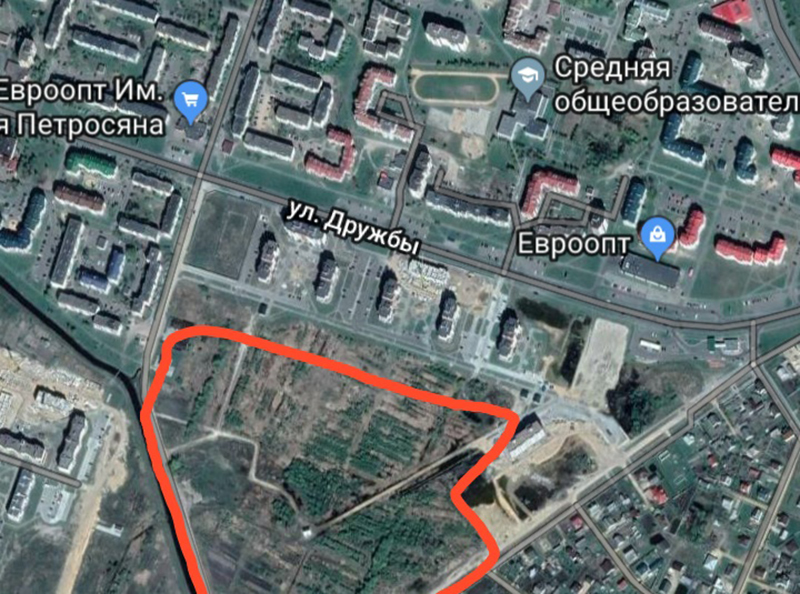 Kobrin gorit trava3