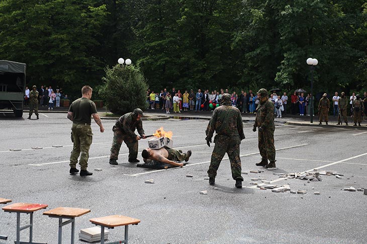 Второй день празднования 738-летия Кобрина — в городе впервые прошла военно-историческая реконструкция