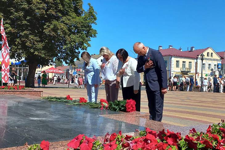 День Республики в Кобрине: праздник гармонично соединил традиции и современность (фото)