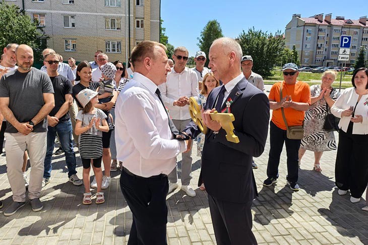 День Республики в Кобрине: праздник гармонично соединил традиции и современность (фото)