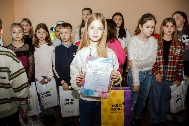 Вселенная глазами детей — конкурс «космических» рисунков прошел в агроусадьбе «Акварель»