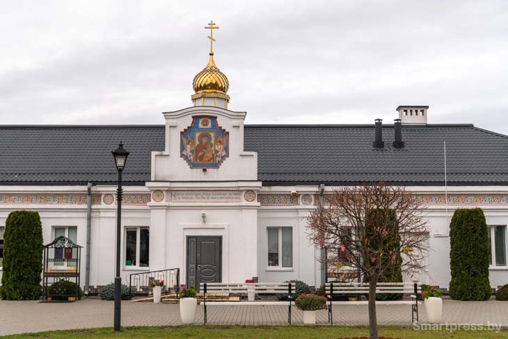 15 Spasskiy pravoslavnyy muzhskoy monastyr v Kobrine