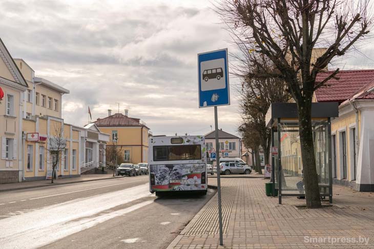 26 Avtobusnaya ostanovka v Kobrine