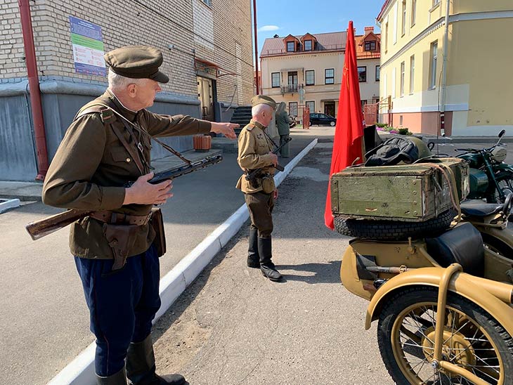 19 motoVOv 120525