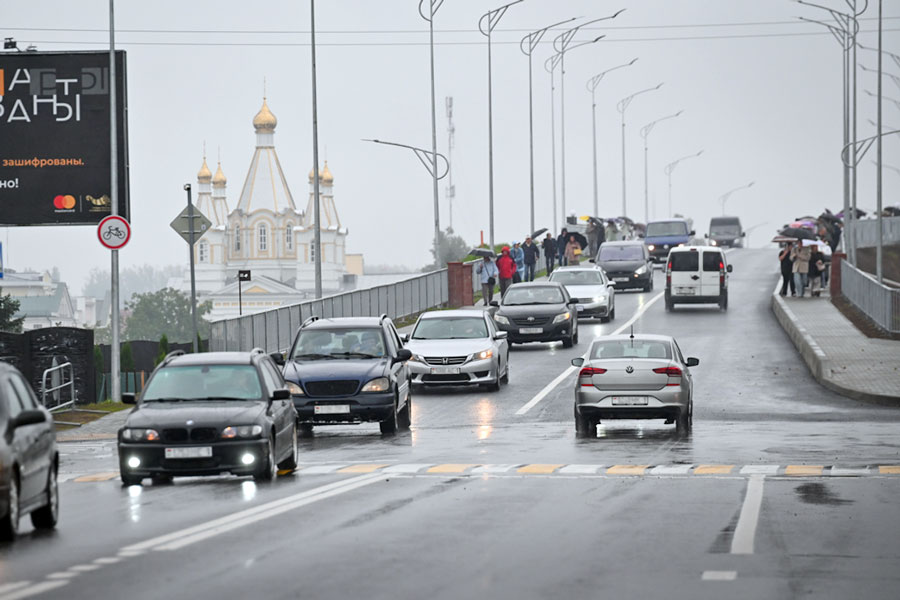 17 сентября в Кобрине открыли «старый» мост: переправа заработала на два месяца раньше срока