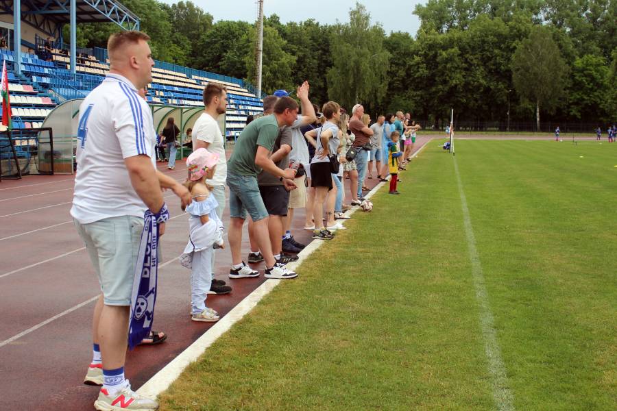 В Кобрине прошел республиканский турнир по футболу Polesie Cup 2024 — кобринские ребята заняли II место